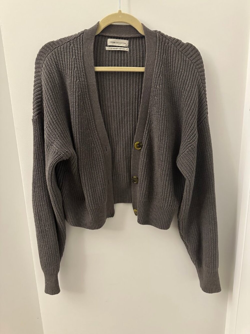 Urban Outfitters Gray Ribbed Knit Cardigan L